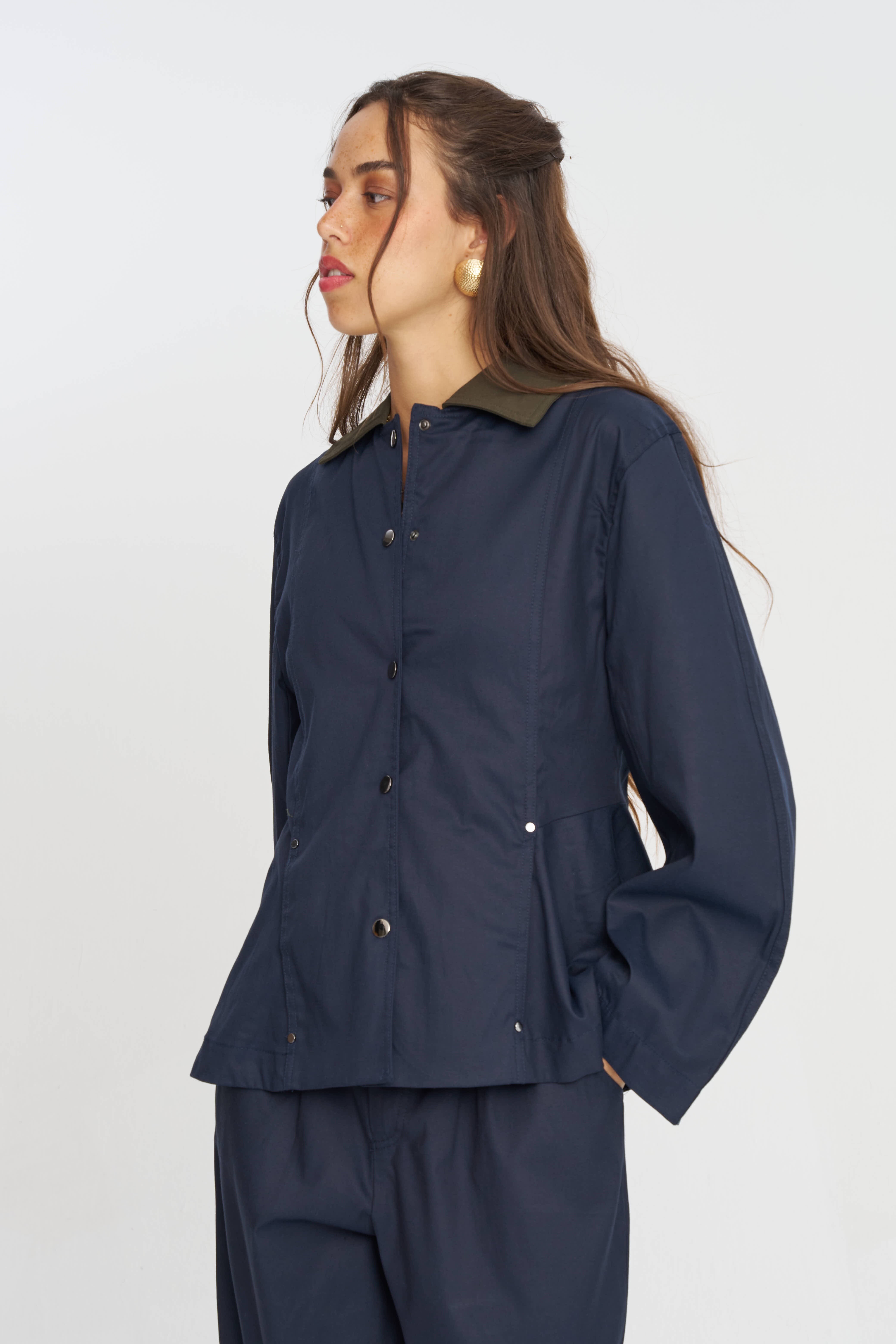 Toptan Kontrast Yakalı Tencel Karışımlı Kadın Ceket Lacivert