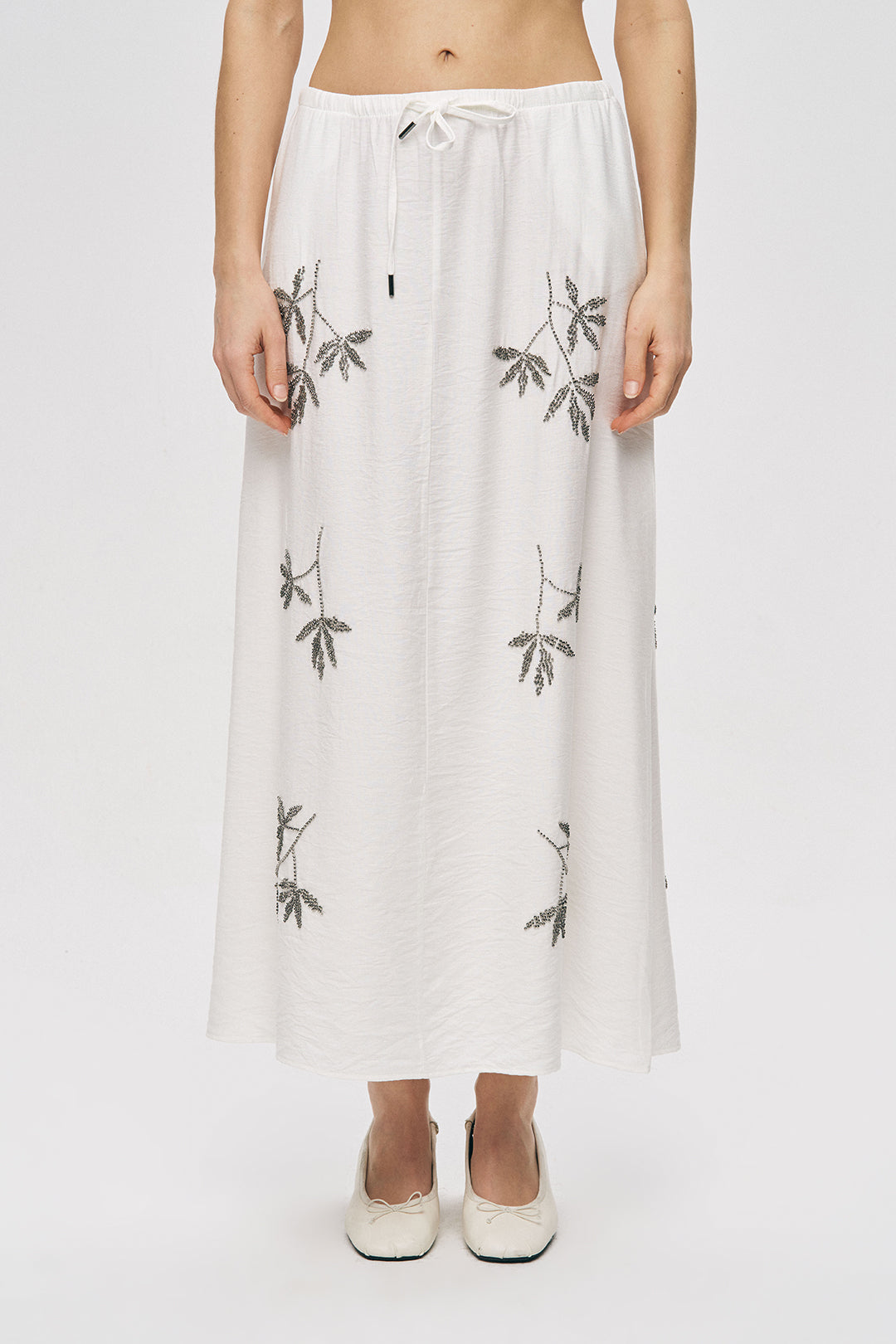 Orfeonegro Ekru Yaprak Nakışlı Beli Bağcıklı Uzun Maxi Etek
