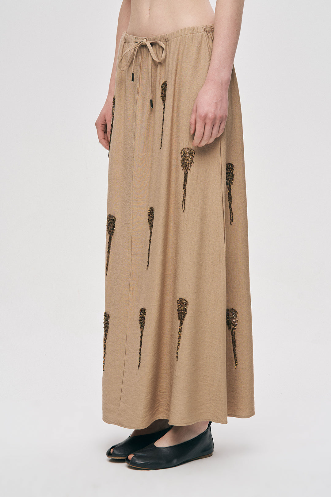 Orfeonegro Boncuk İşlemeli Beli Lastikli ve Bağcıklı Uzun Etek Bej