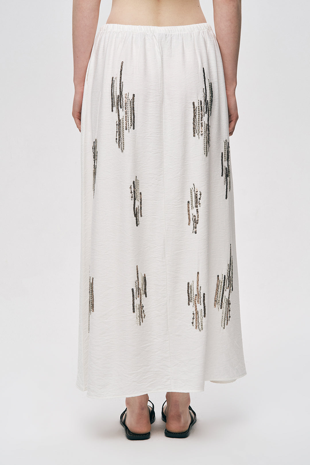 Orfeonegro Ekru Parıltılı İşleme Detaylı Beli Bağcıklı Maxi Boy Etek