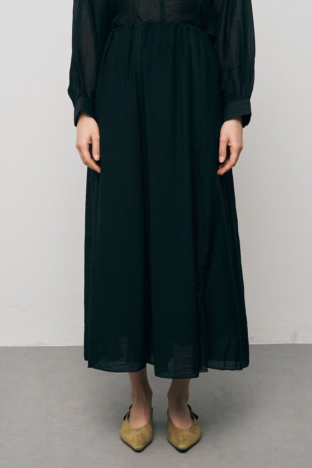 Orfeonegro Siyah Nakışlı ve Dantel Şerit Detaylı Maxi Boy Etek