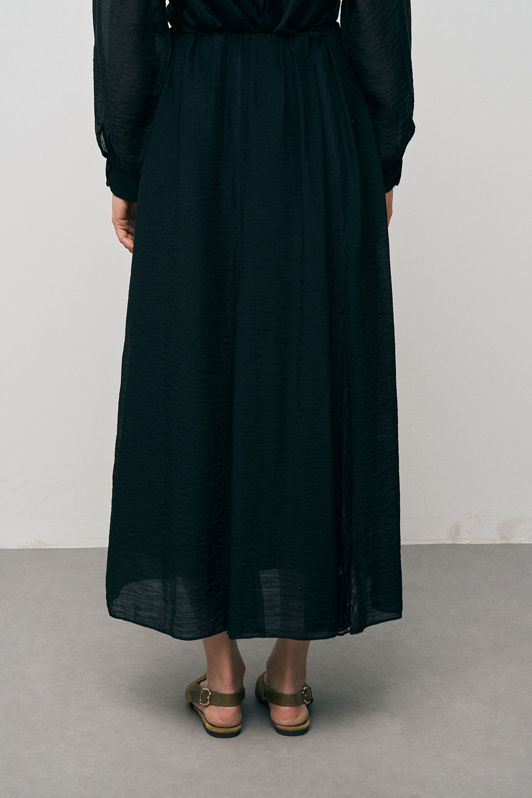 Orfeonegro Siyah Nakışlı ve Dantel Şerit Detaylı Maxi Boy Etek