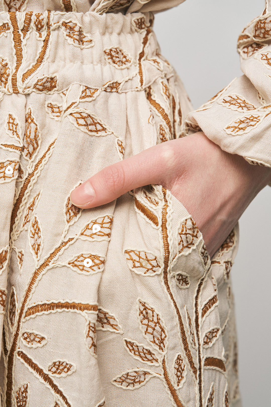 Otantik Desenli Tiril Tiril Yazlık Kahve Etek