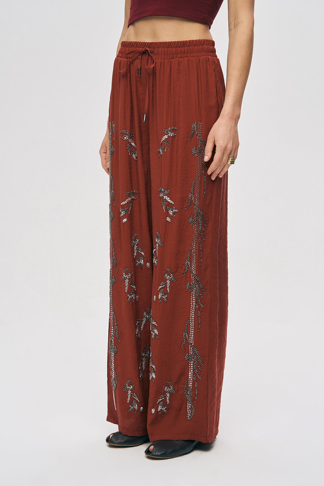 İşlemeli Bordo Geniş Paça Pantolon