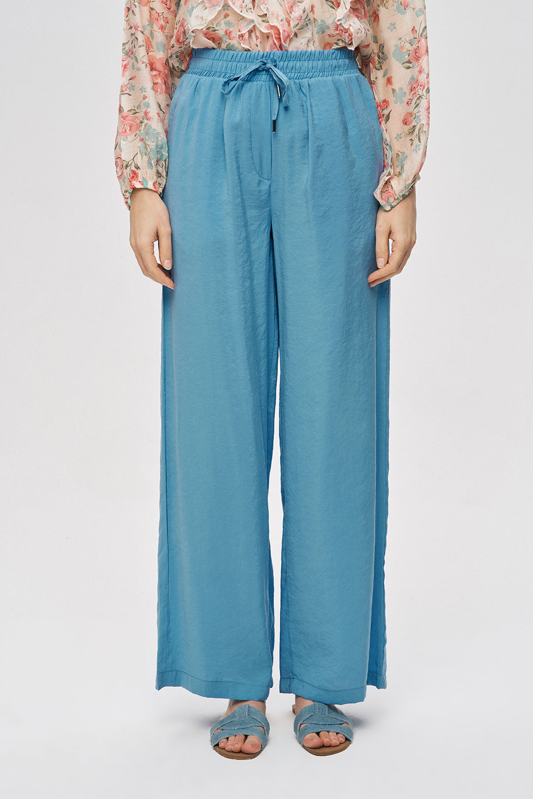Bol Paça Rahat Kalıp Kumaş Pantolon A.Mavi