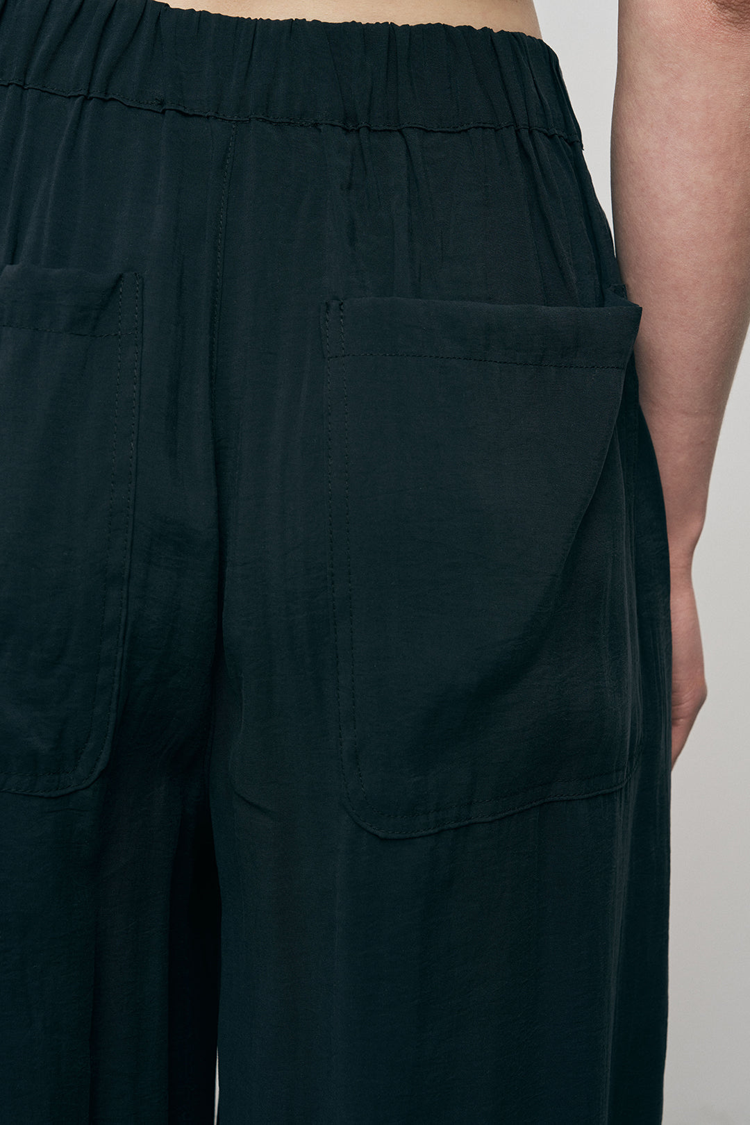 Orfeonegro Paçası Lastikli Siyah Palazzo Pantolon