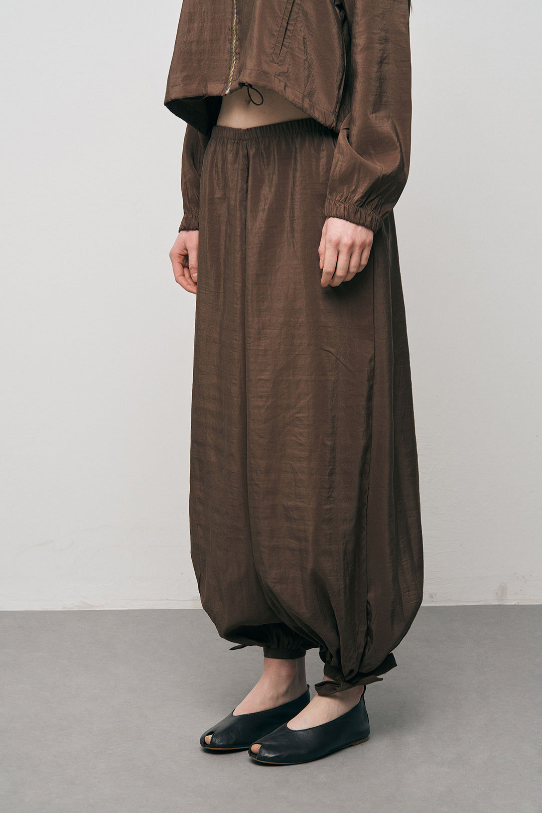 Orfeonegro Bağlama Detaylı Lastikli Paça Kahverengi Pantolon