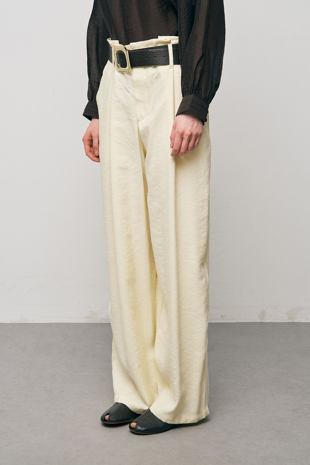 Yüksek Bel Bol Paça Pilili Sarı Keten Pantolon