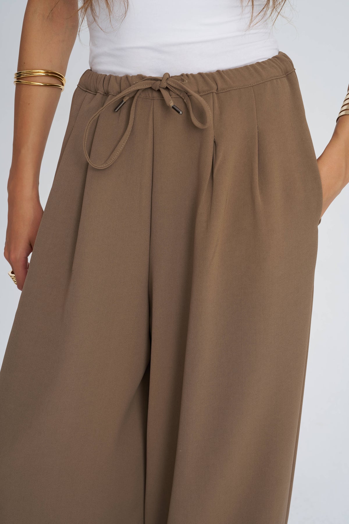 Toptan Beli Bağcıklı Paçası Lastikli Bej Kadın Pantolon