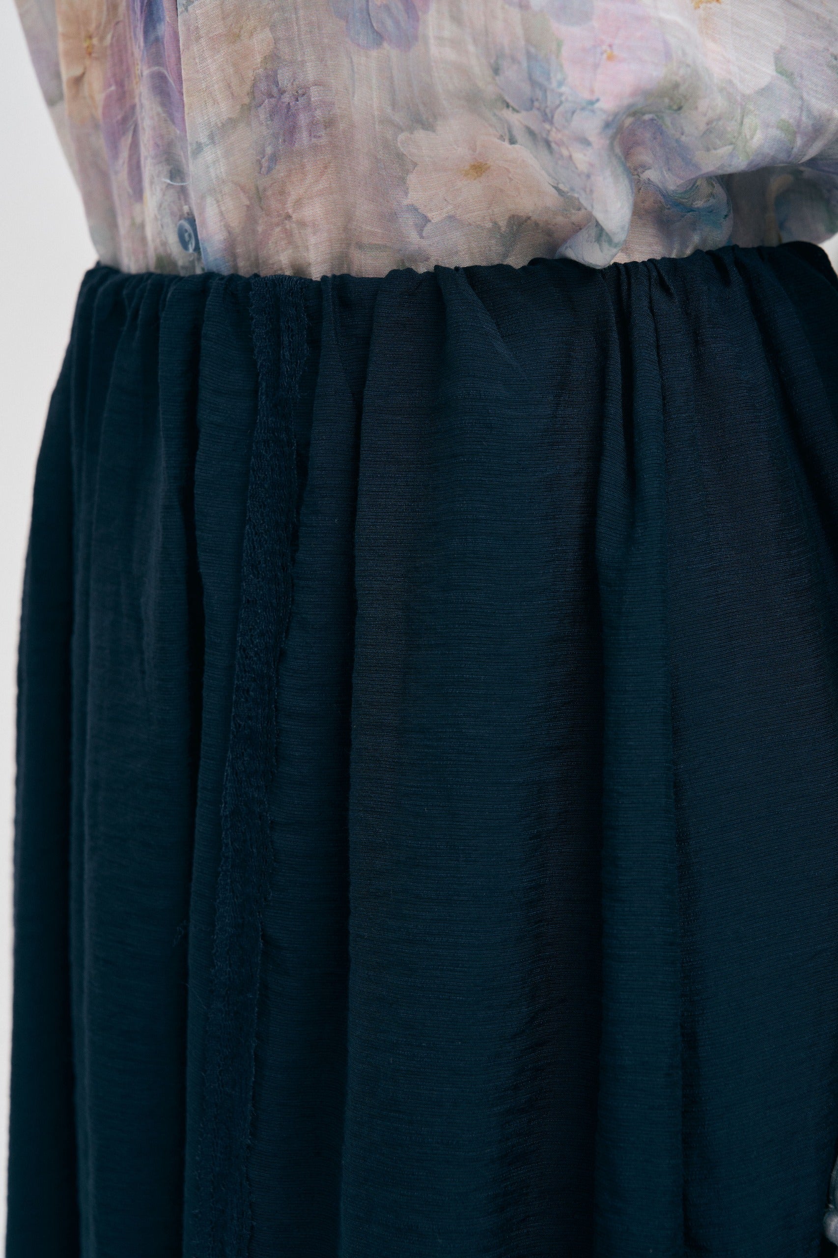 Orfeonegro Lacivert Nakışlı ve Dantel Şerit Detaylı Maxi Boy Etek