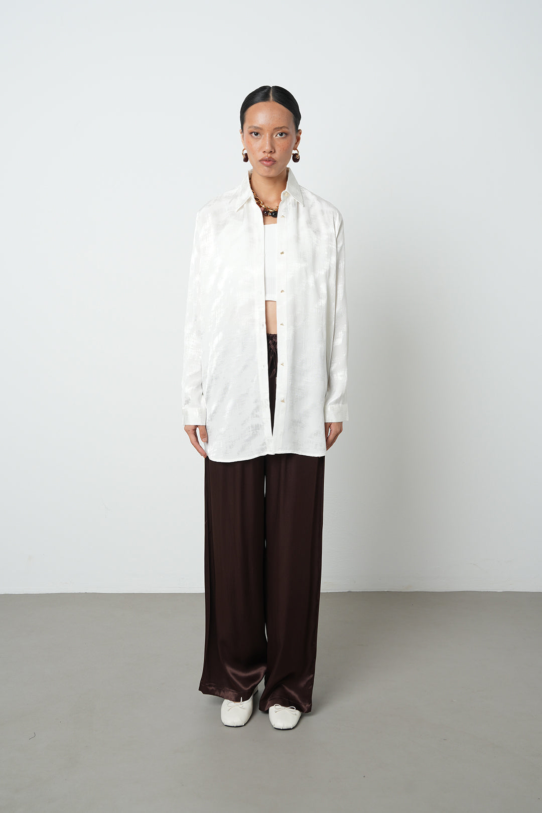 Wholesale White Jacquard Oversize Women's Shirt - 34697